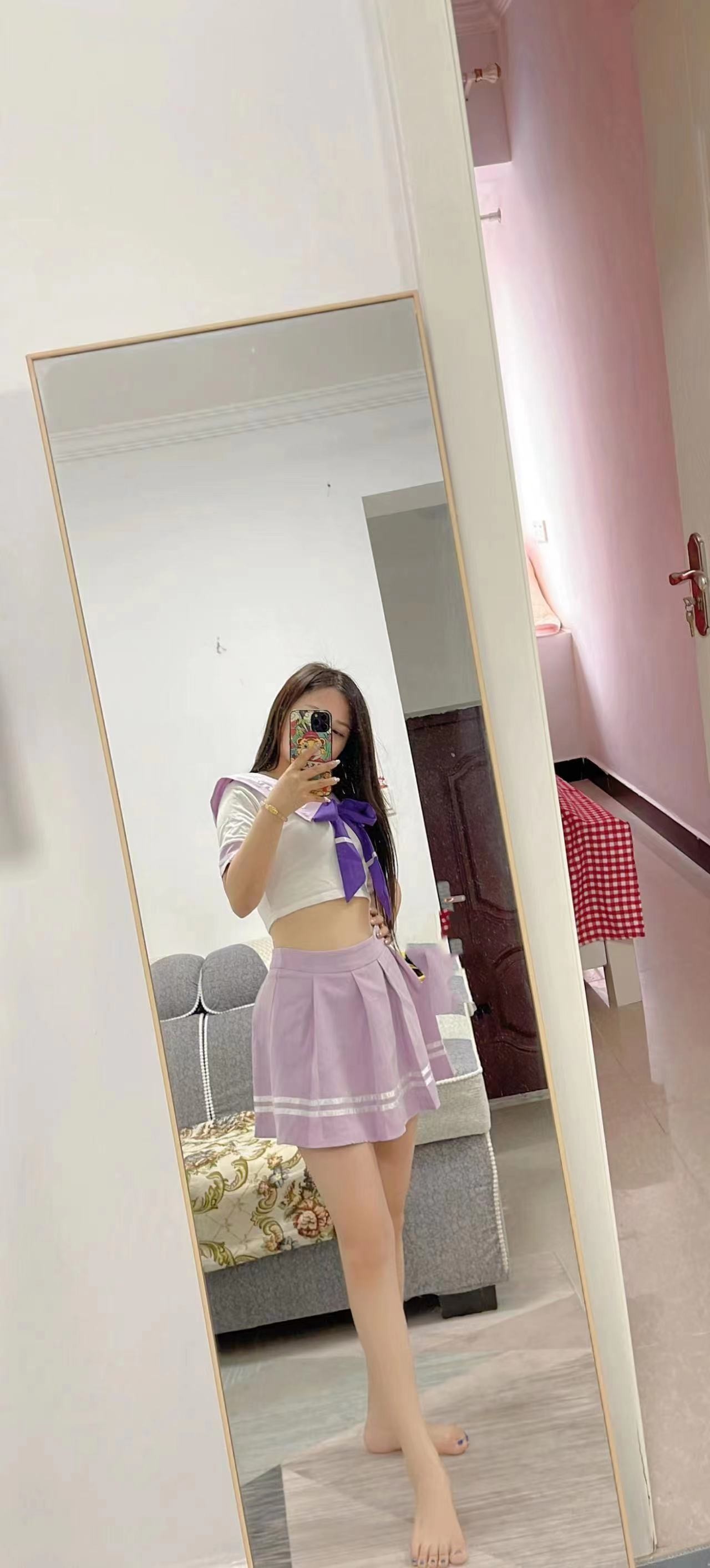 1035586_WKKNDSQPU4TTVNQ.jpg